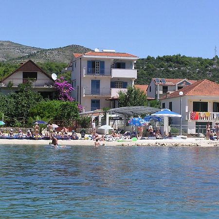 Villa Opatija Marina Bagian luar foto